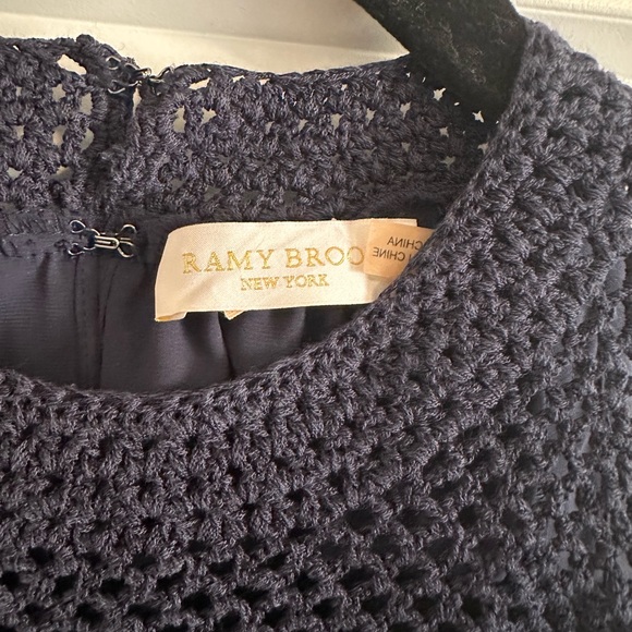 Crochet Cold-Shoulder Blouse in Navy - Picture 4 of 4